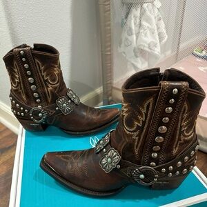 NEW Lane Silver Mesa Womens Western Bootie 7.5 Brown Ankle Cowboy Boots Snip Toe